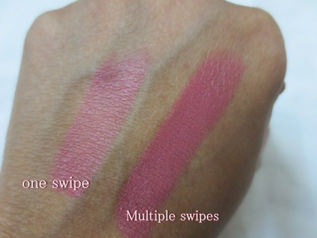 Lakme 9 to 5 Lip color Pink Colar hand swatches 1