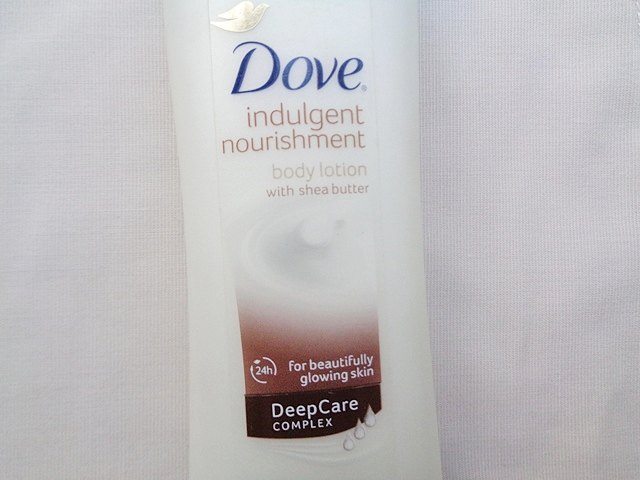 Dove Body Lotion with Shea Butter front