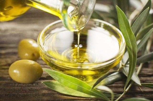 How to do Hair Spa with Olive Oil 1