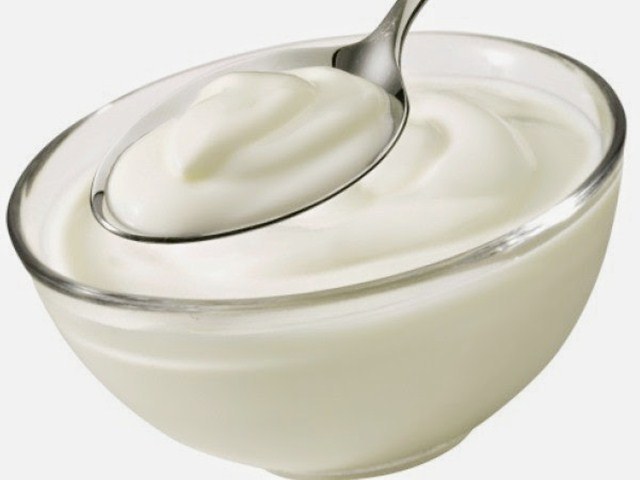 Why Yogurt is Good for Skin, bowl of yogurt
