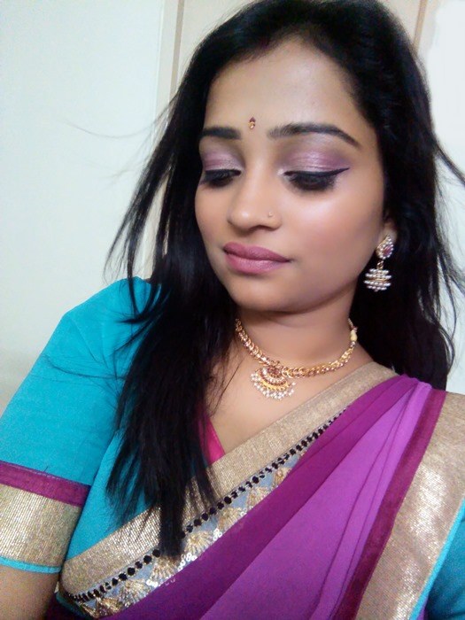 easy eye makeup with saree