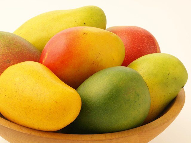 mangoes for skin care