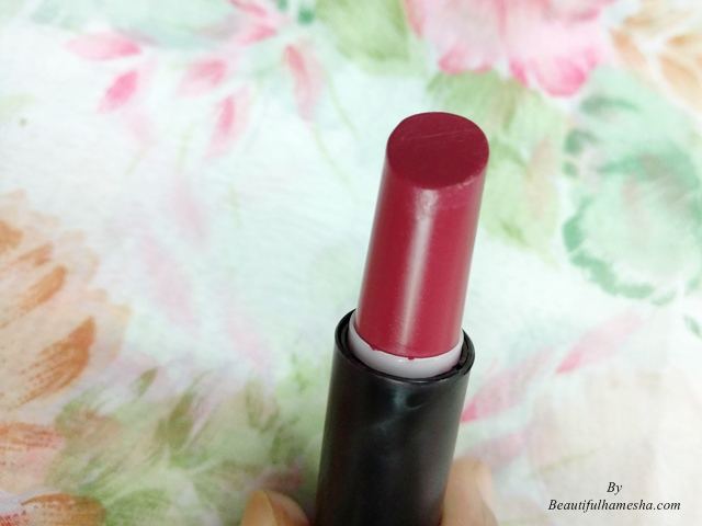 Elle 18 Color Pops Matte Lipstick Pink Kiss color