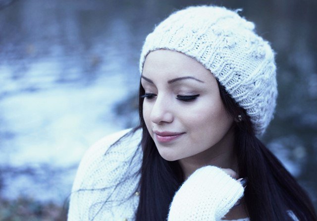 Must Carry Beauty Essentials for Winter Vacation