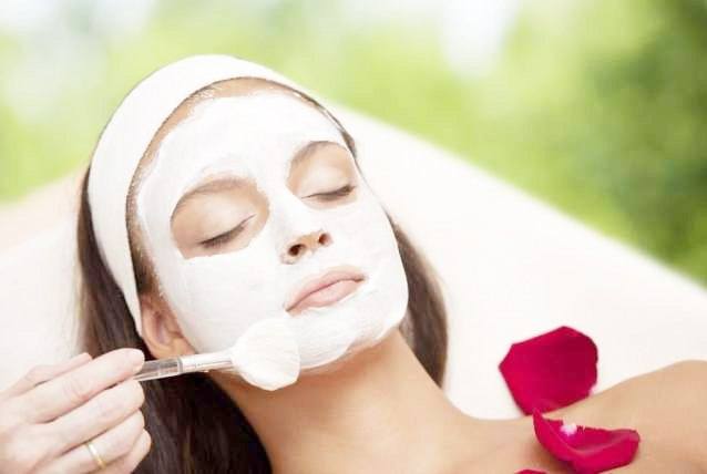 How to get Soft and Glowing Skin naturally, How to get glowing skin, face mask for soft and glowing skin, Malai face mask, How to use malai for skin care