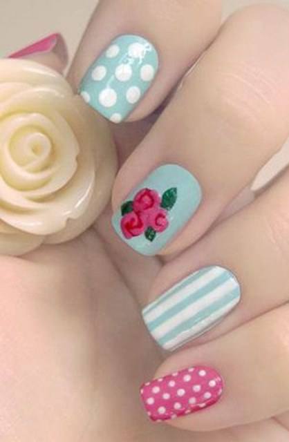 Pink and Blue Nail Art Designs,nail art pics, nail arts images
