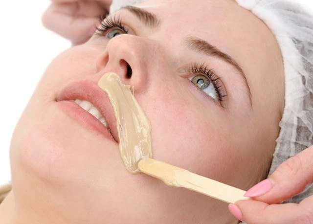 17 Best Ways to Remove Upper Lip Hair Naturally at Home