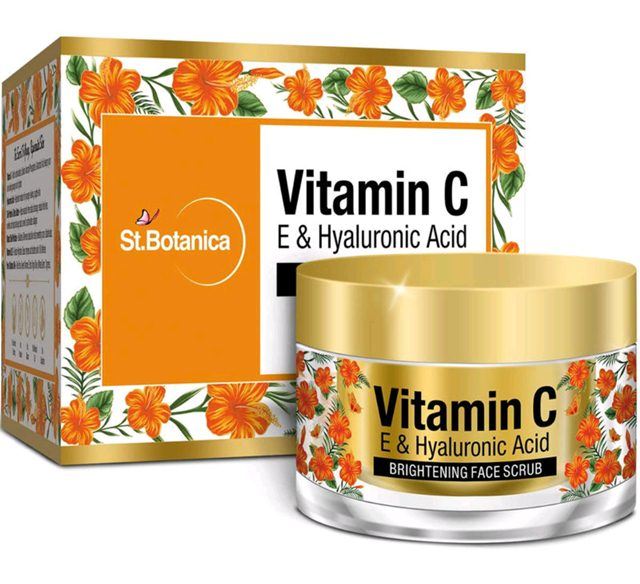 Face Scrub for Dry Skin - St.Botanica Vitamin C, E & Hyaluronic Acid Brightening Face Scrub, Scrub for dry skin, dry skin scrub, Best Face Scrub for Dry Skin in India, Dry Skin Care
