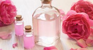 Rose Water for Dry Skin Care